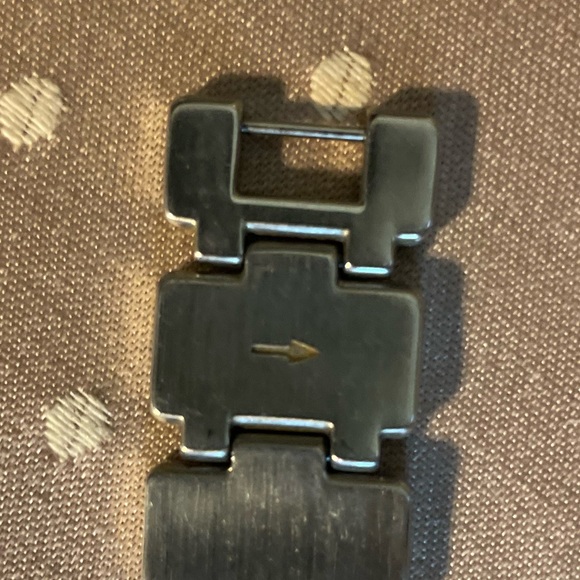 OOPS 👀Swatch Watch AG 2004 stainless steel enamel analog rectangular face - Picture 6 of 13